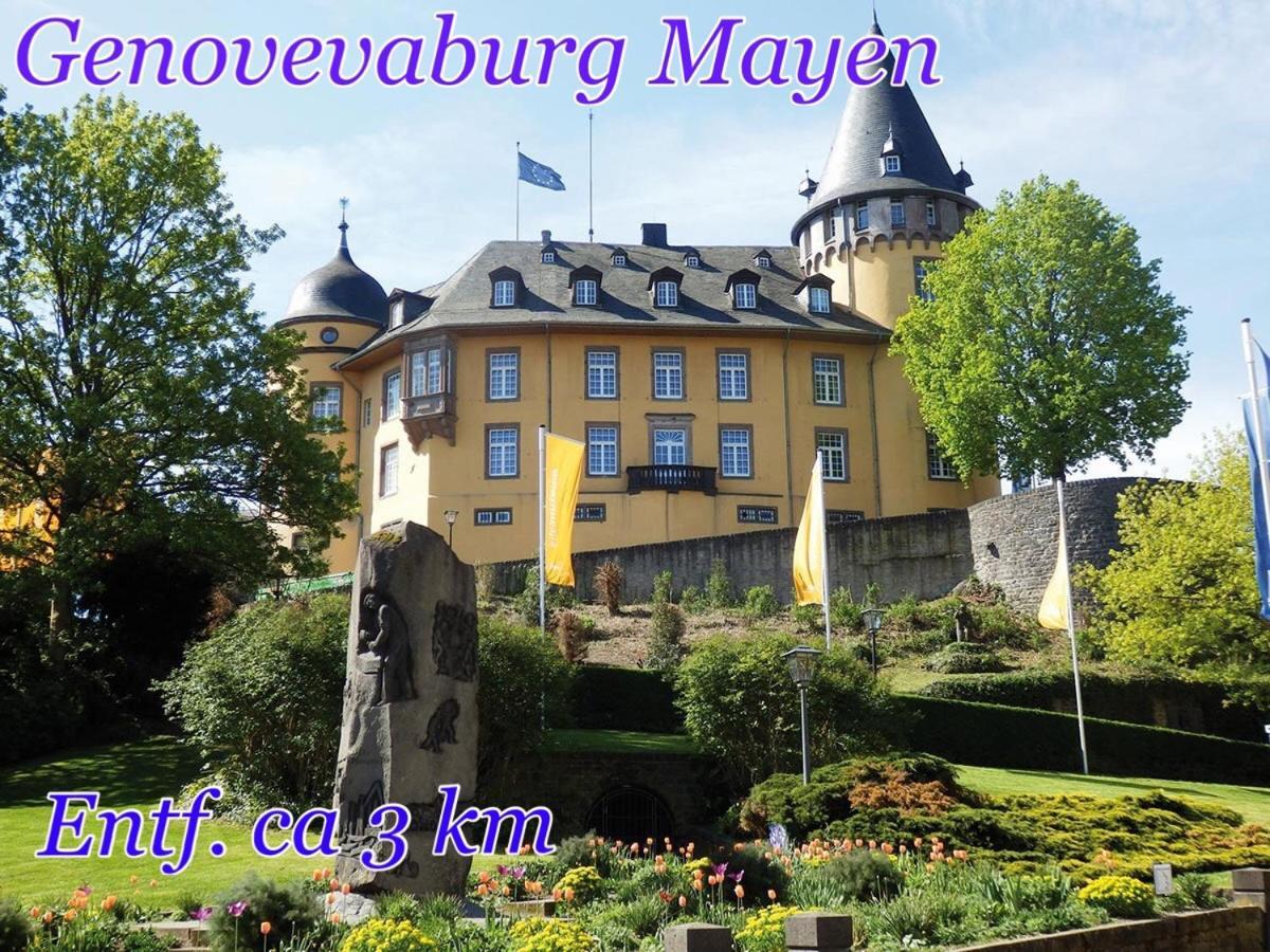 Apartment Mette Mayen Exterior foto